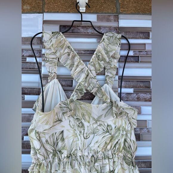 Gal Meets Glam Cheryl Ruffled Maxi Dress 12 - Picture 10 of 14